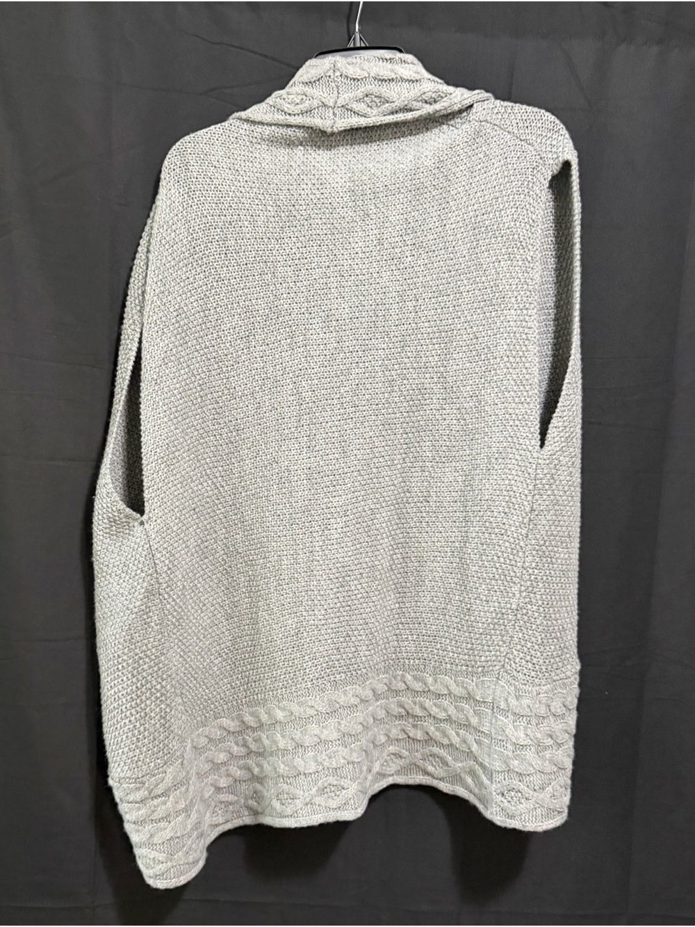 Cozy Cable Knit Open-Front Women's Sweater Cardigan - Light Gray - Picture 3 of 4